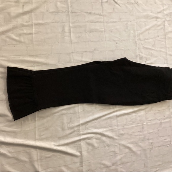 Express Black Ruffle Hem Pants - Picture 5 of 7